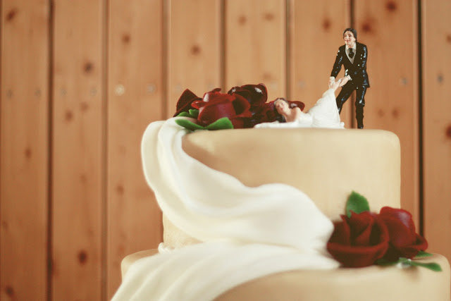 neobične figurice za svadbene torte